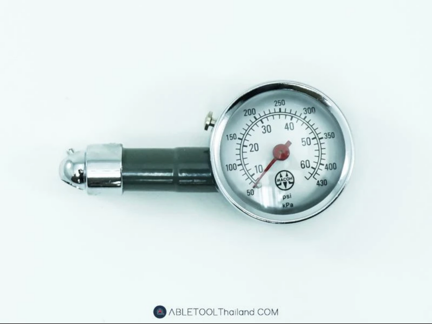 ตรวจเช็กรถก่อนเดินทางด้วยเครื่องมือช่างยนต์ ง่ายๆ ทำได้ด้วยตัวเอง