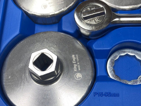 ชุดถอดหม้อกรอง TW KE220 ตรา King Eagle 17 ตัวชุด รุ่นอลูมิเนียม KE220 Oil Filter Wrench Set-ABLETOOLThailand.Com - บริษัท เอเบิลทูล จำกัด