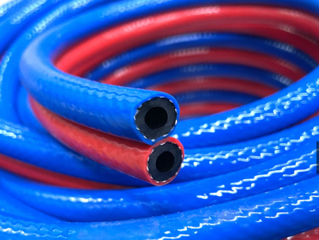 dual-gas-hoses-red-and-blue  takara