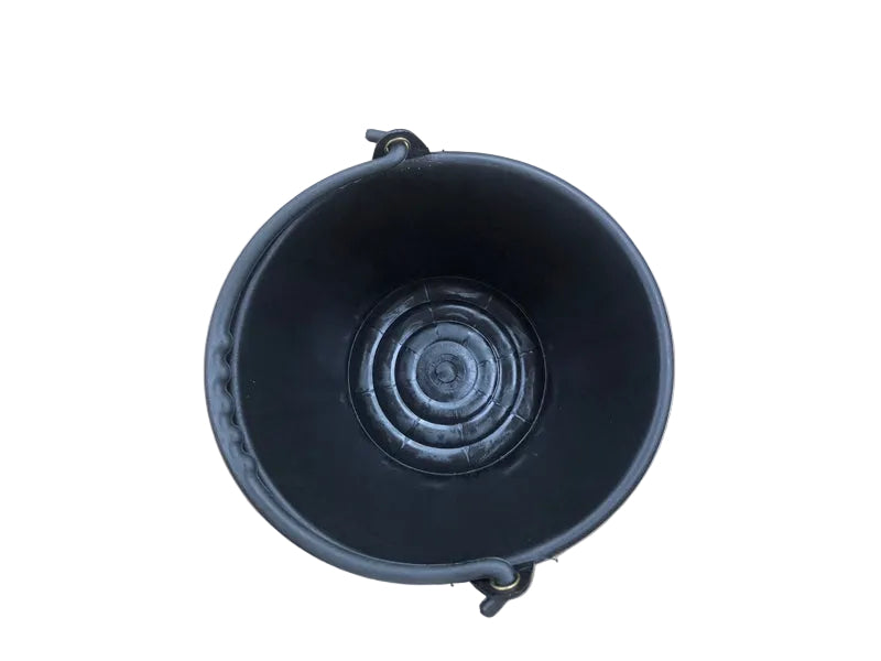 PLASTIC CEMENT BUCKET